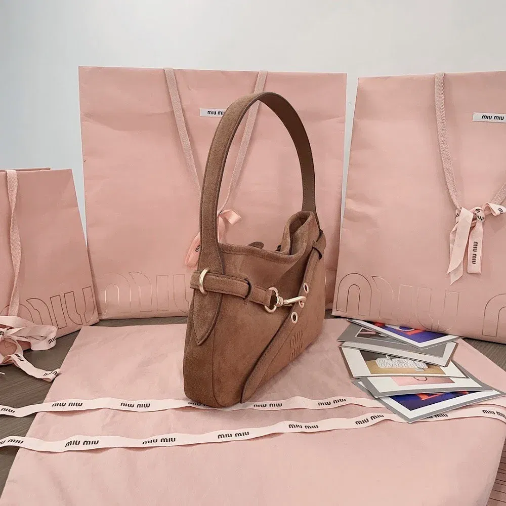 Luxury Bags Miun Miun Luxury Bag --122561 — image 2