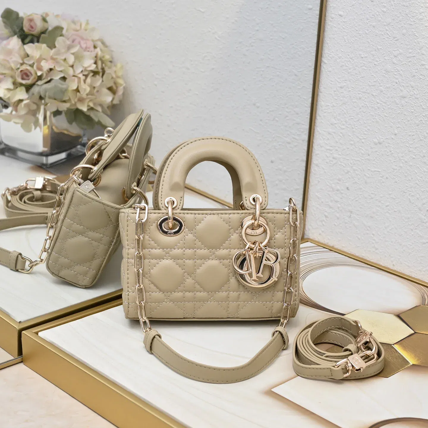 Luxury Bags Elite Carryalls