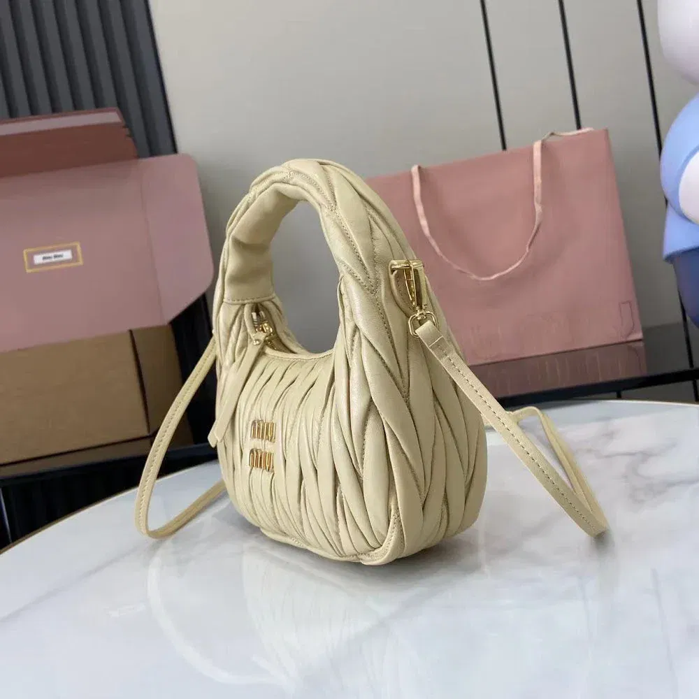 Luxury Bags Miun Miun Luxury Bag --122159 — image 2