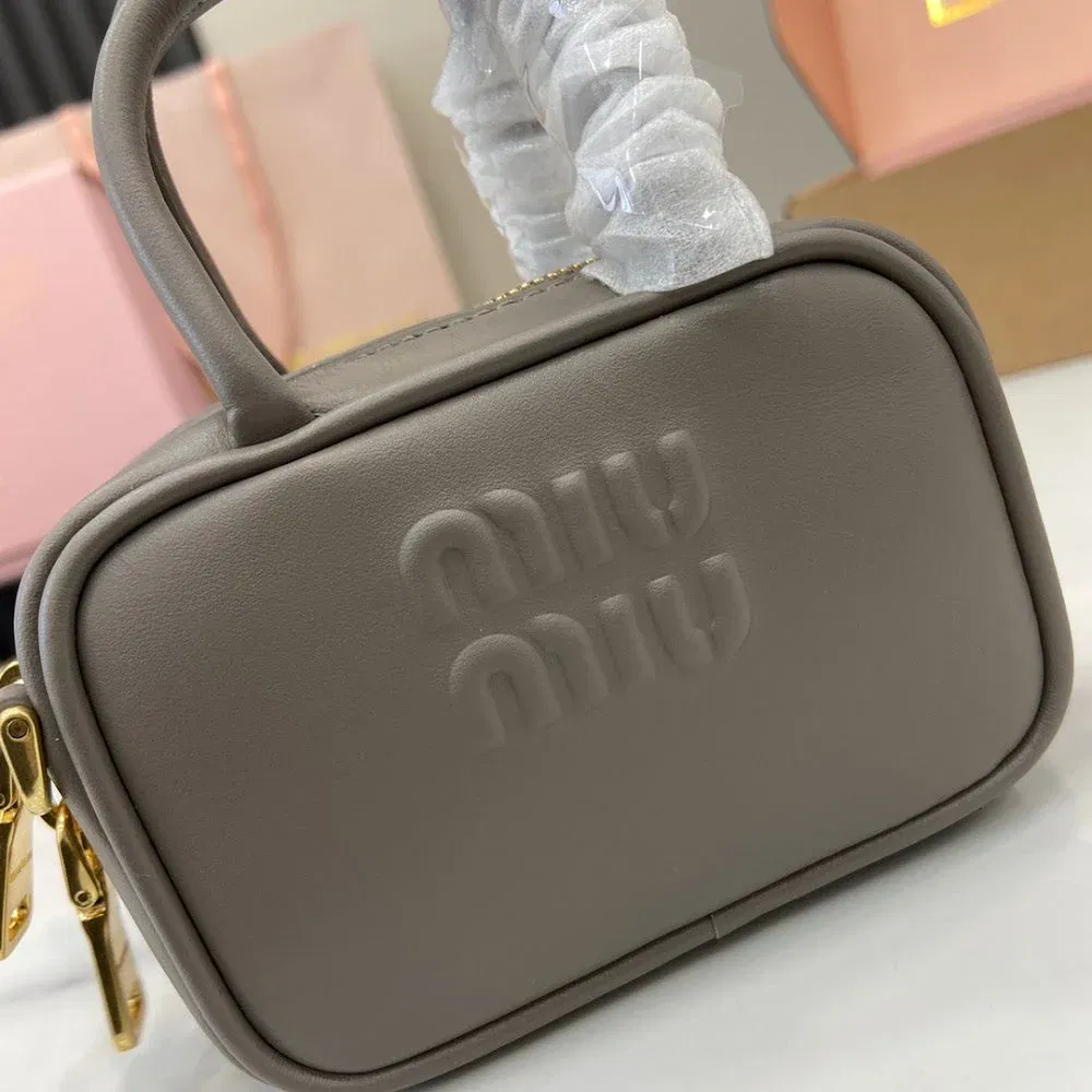 Luxury Bags Miun Miun Luxury Bag --122200 — image 5