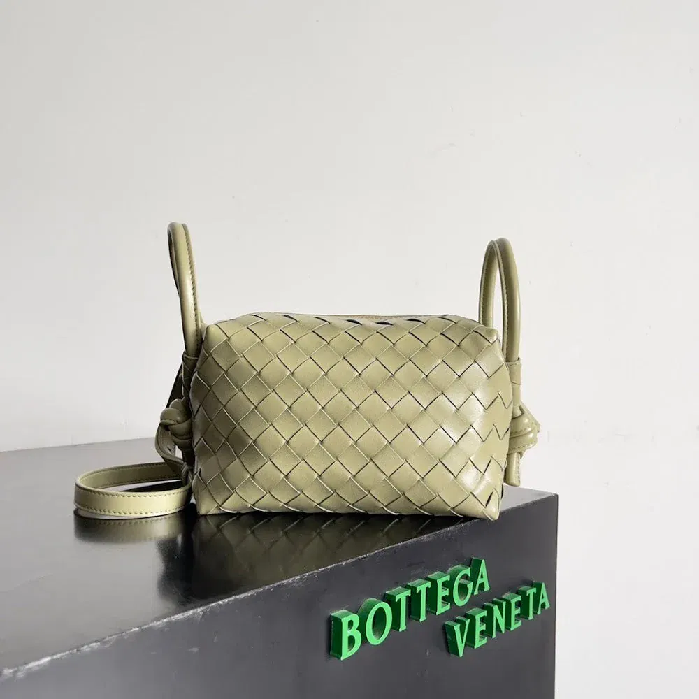 new-luxury-designer-bags-nm21166