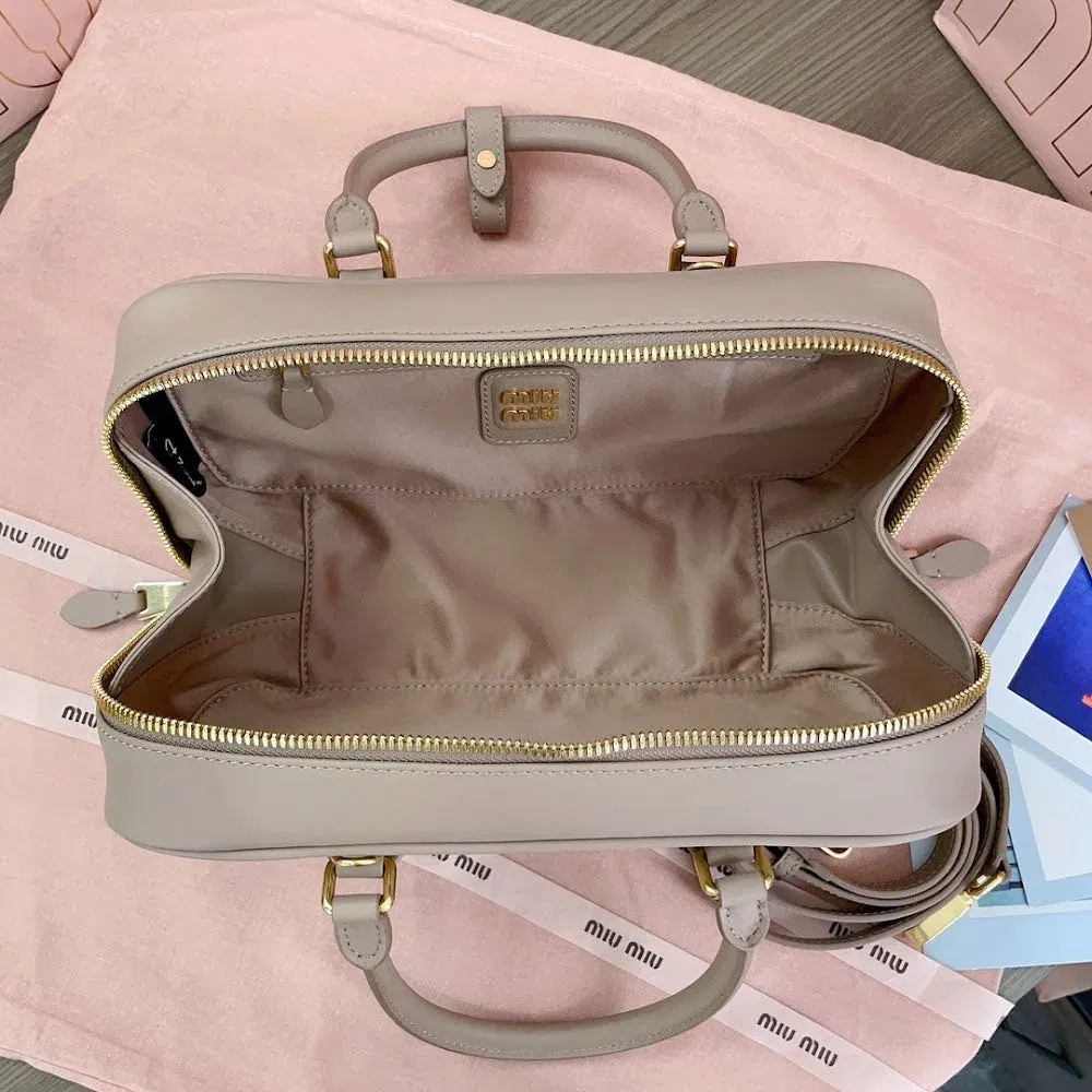 Luxury Bags Miun Miun Luxury Bag --122300 — image 8