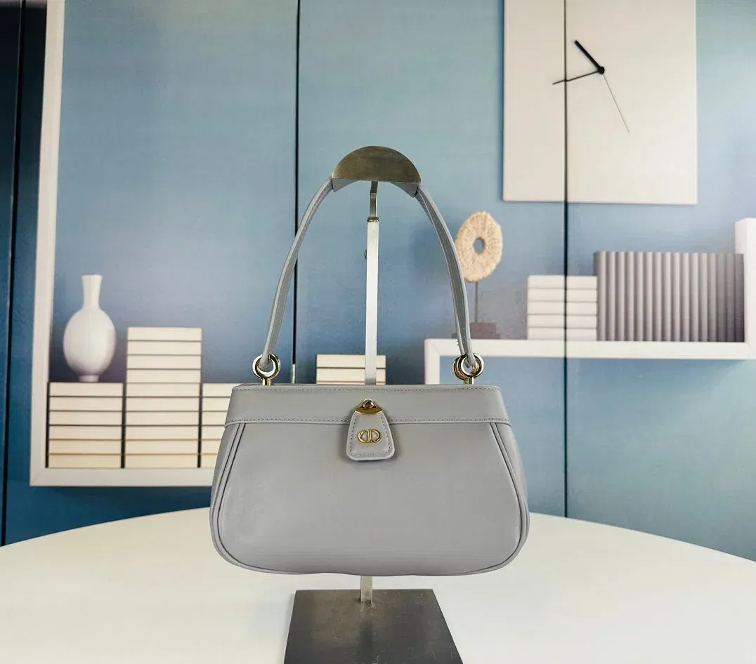 Luxury Bags Elite Carryalls