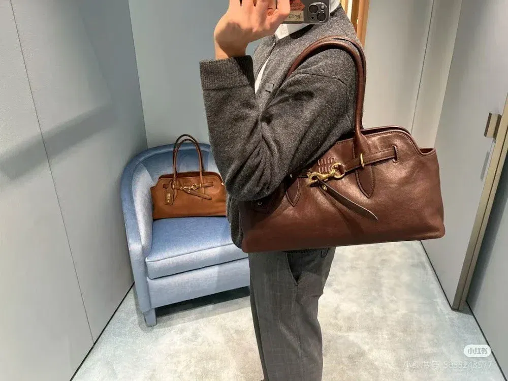 Luxury Bags Miun Miun Luxury Bag --122457 — image 5