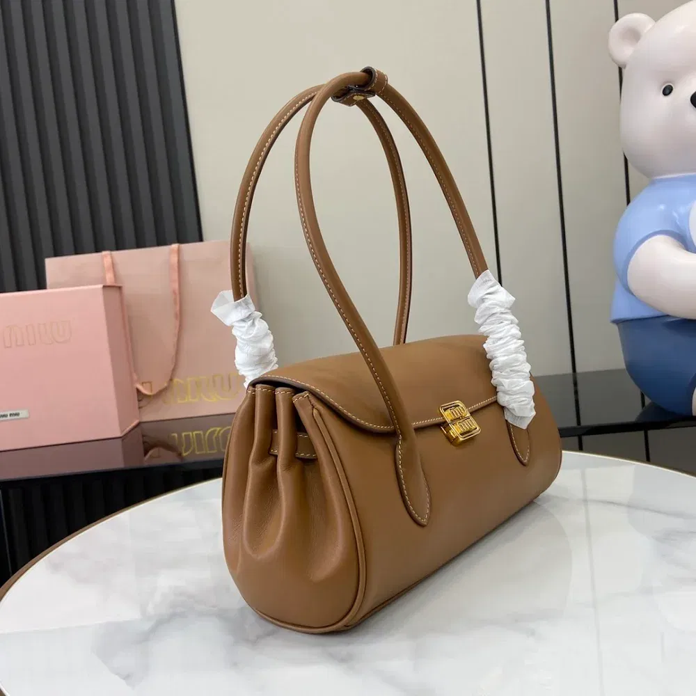 Luxury Bags Miun Miun Luxury Bag --122363 — image 2