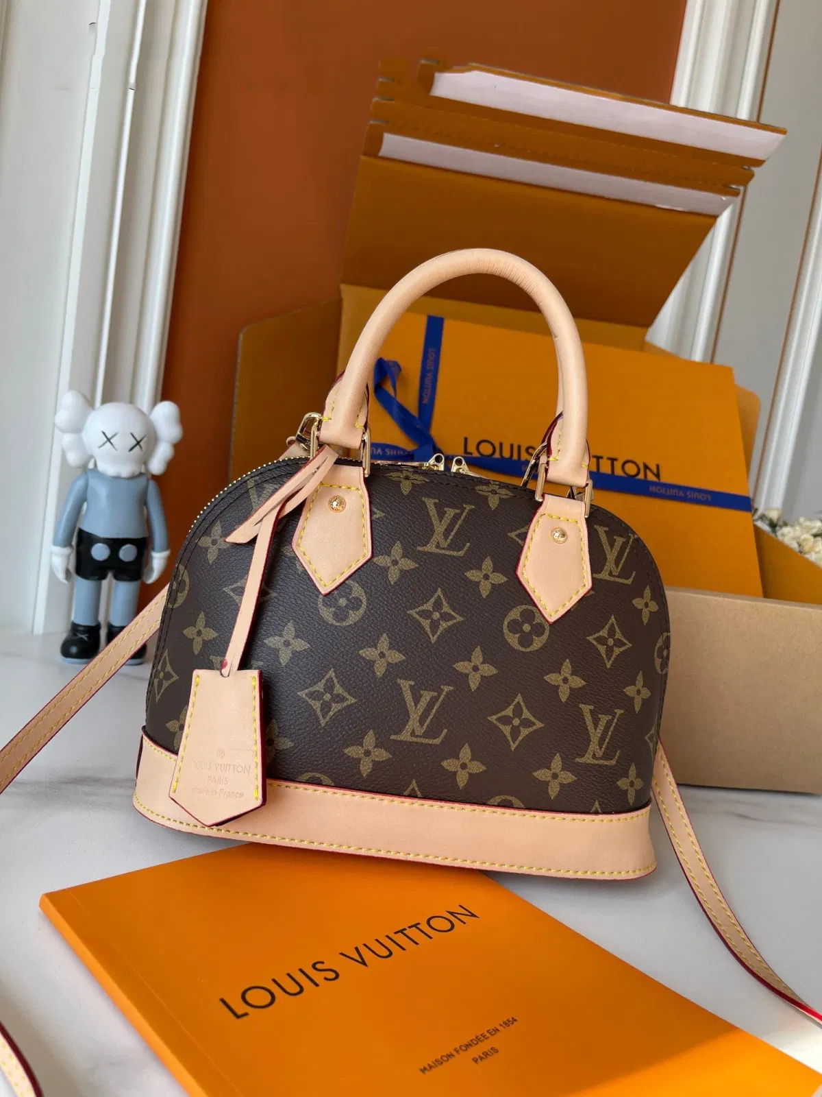 Luxury Bags Elite Carryalls