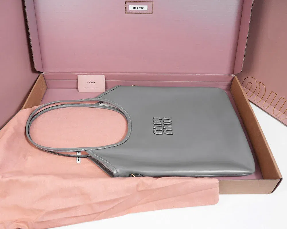 Luxury Bags Miun Miun Luxury Bag --122604 — image 9