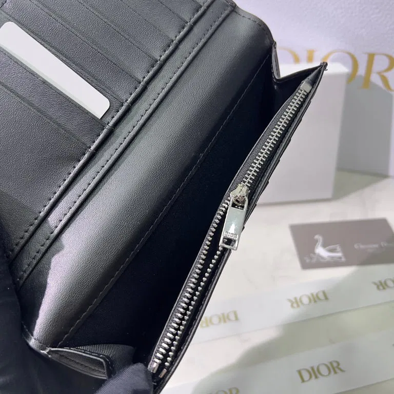 Luxury Bags dir VERTICAL LONG WALLET BLACK CD DIAMOND CANVAS 17.5CM 2ESBC002DCO H43E — image 6