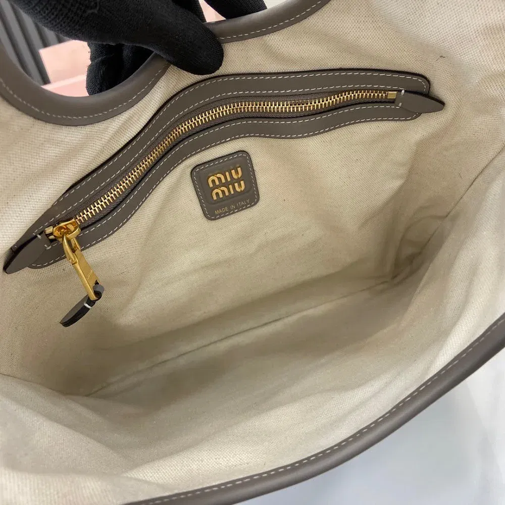 Luxury Bags Miun Miun Luxury Bag --122225 — image 9