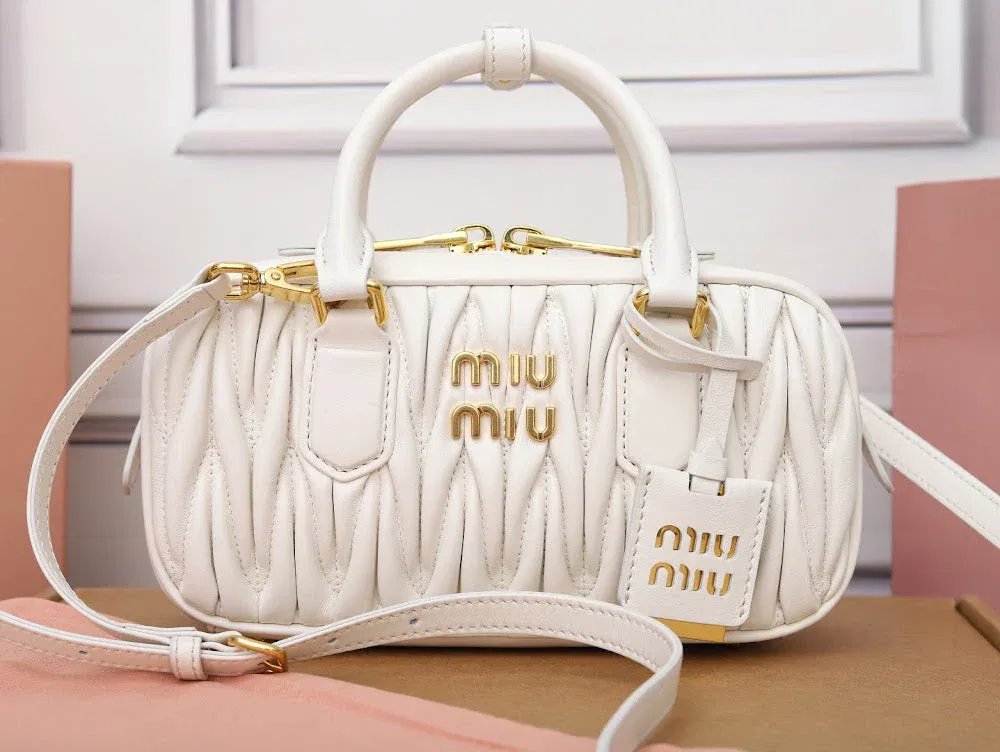 Luxury Bags Miun Miun Luxury Bag --122500 — image 9