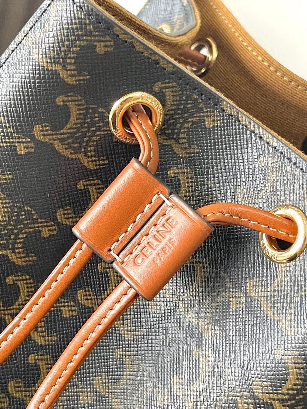 Luxury Bags Celine Luxury Bag --112323 — image 6