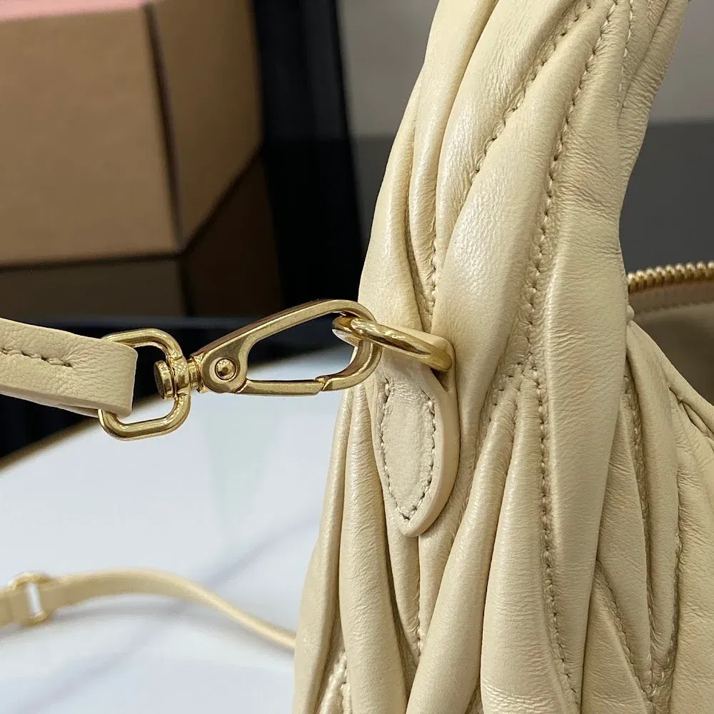 Luxury Bags Miun Miun Luxury Bag --122159 — image 8