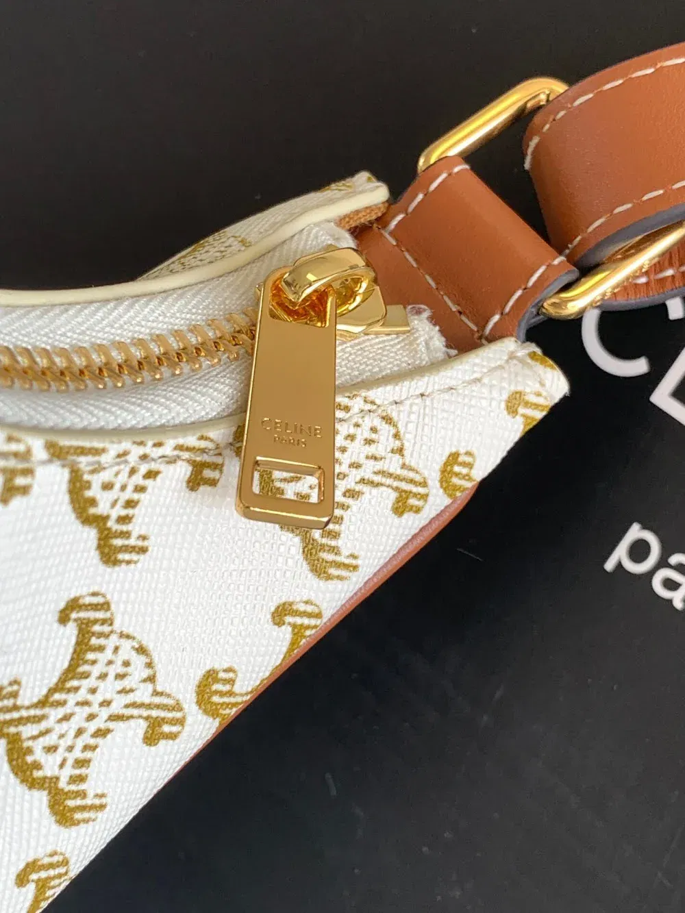 Luxury Bags Celine Luxury Bag --112112 — image 8