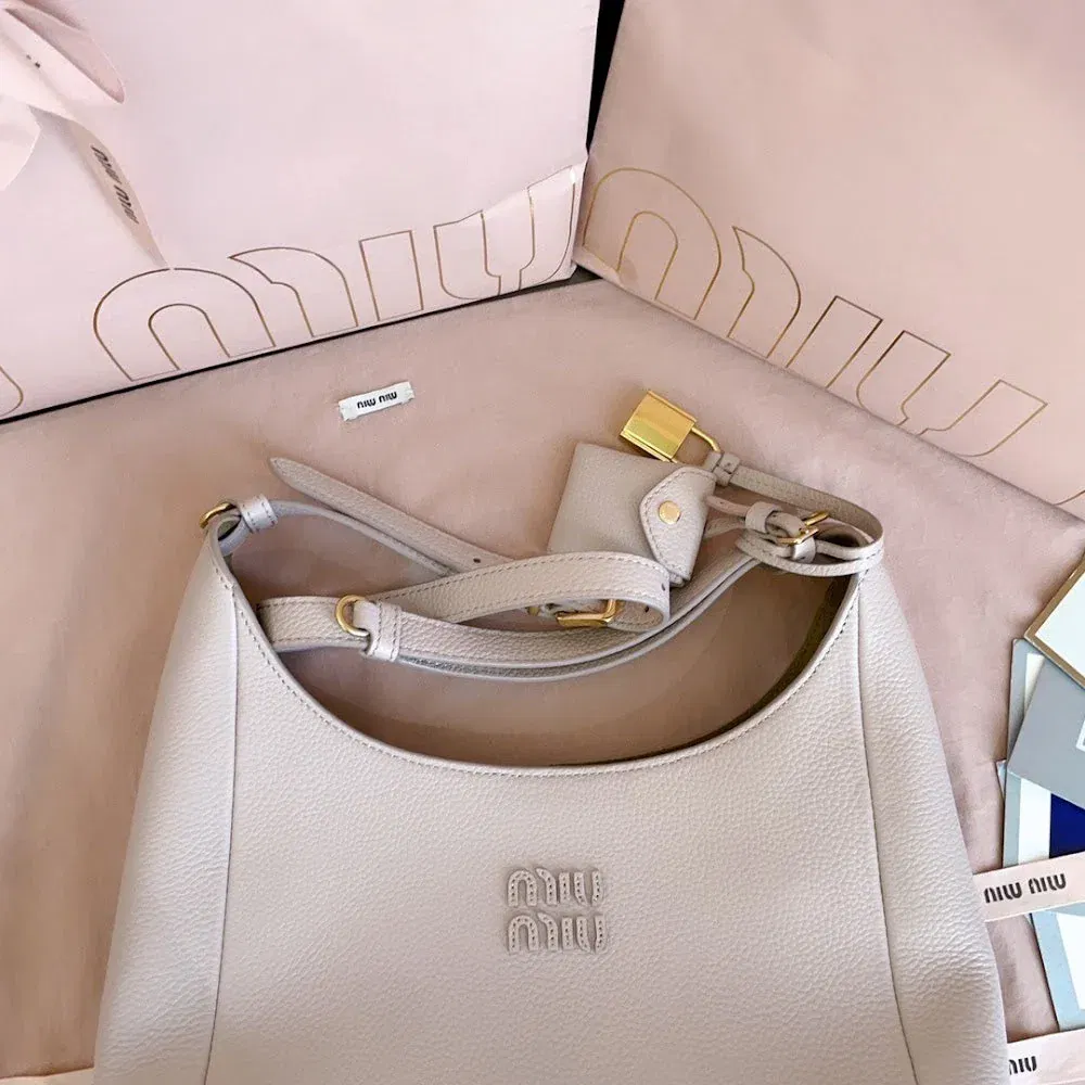 Luxury Bags Miun Miun Luxury Bag --122626 — image 6