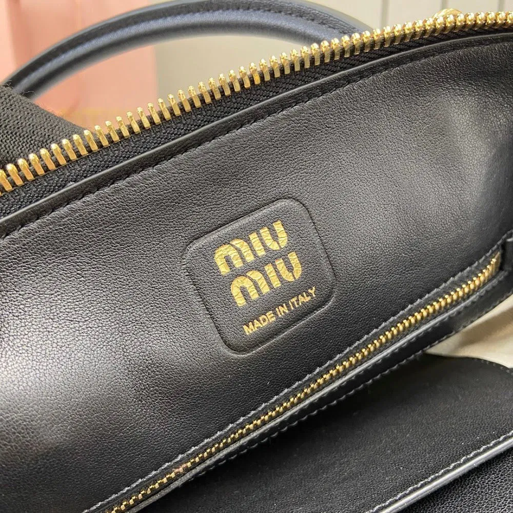 Luxury Bags Miun Miun Luxury Bag --122354 — image 9