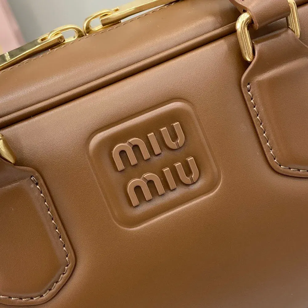Luxury Bags Miun Miun Luxury Bag --122193 — image 5
