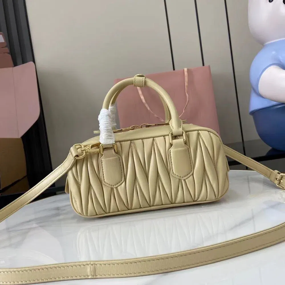 Luxury Bags Miun Miun Luxury Bag --122182 — image 6