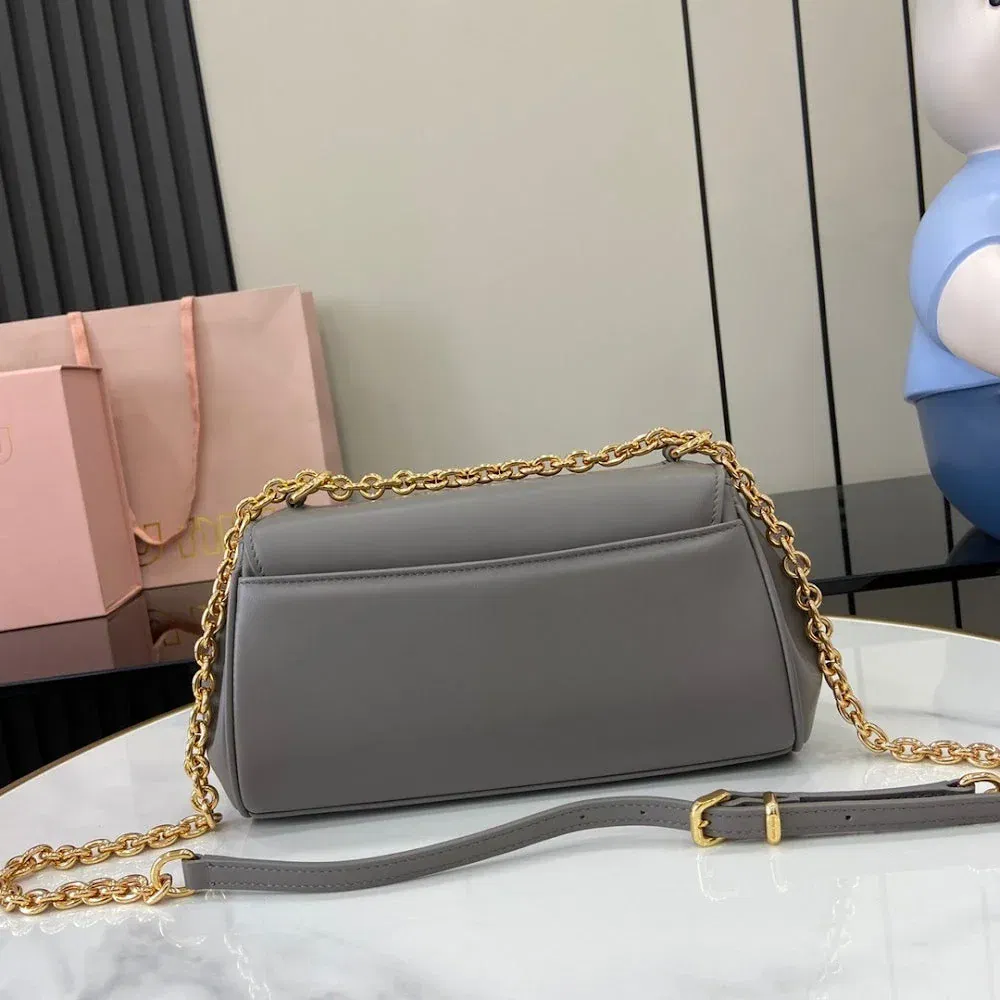 Luxury Bags Miun Miun Luxury Bag --122359 — image 3