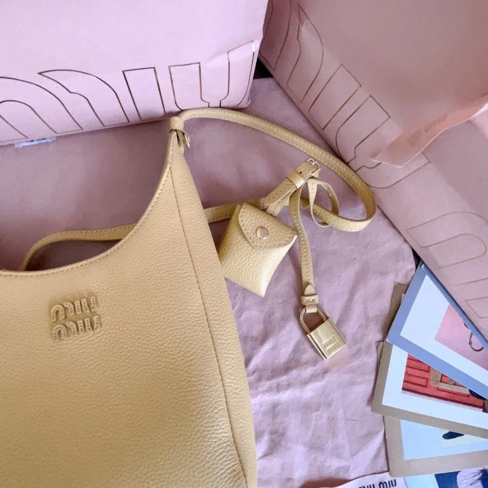 Luxury Bags Miun Miun Luxury Bag --122624 — image 5