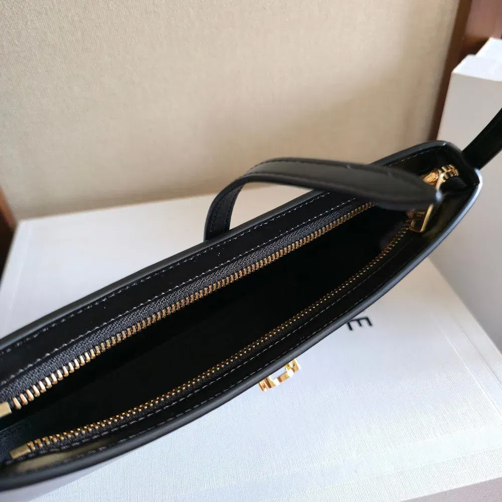 Luxury Bags Celine Luxury Bag --112210 — image 9