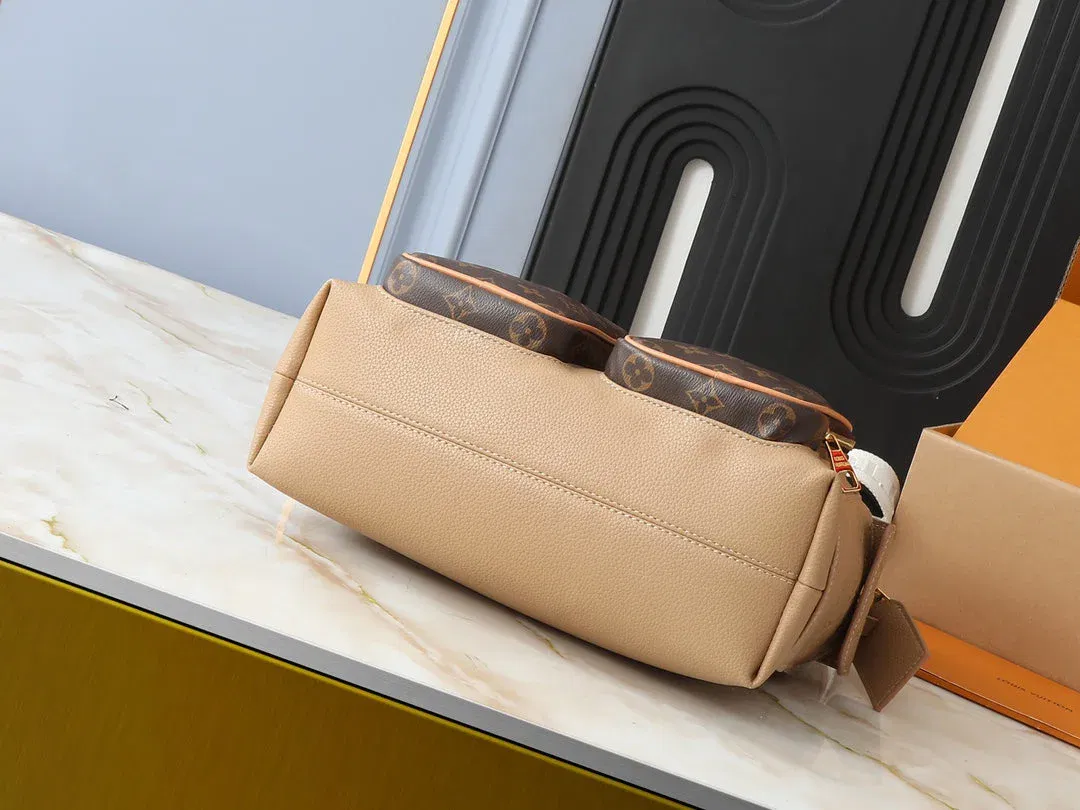 Luxury Bags Elite Carryalls — image 3