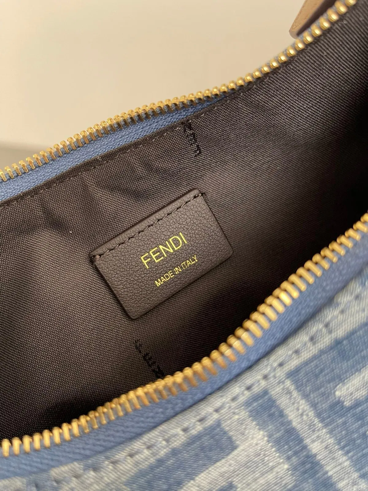 Luxury Bags - Premium Luxury Goods and Accessories - AFFORDABLE LUXURY BAGS - 19141 — image 7