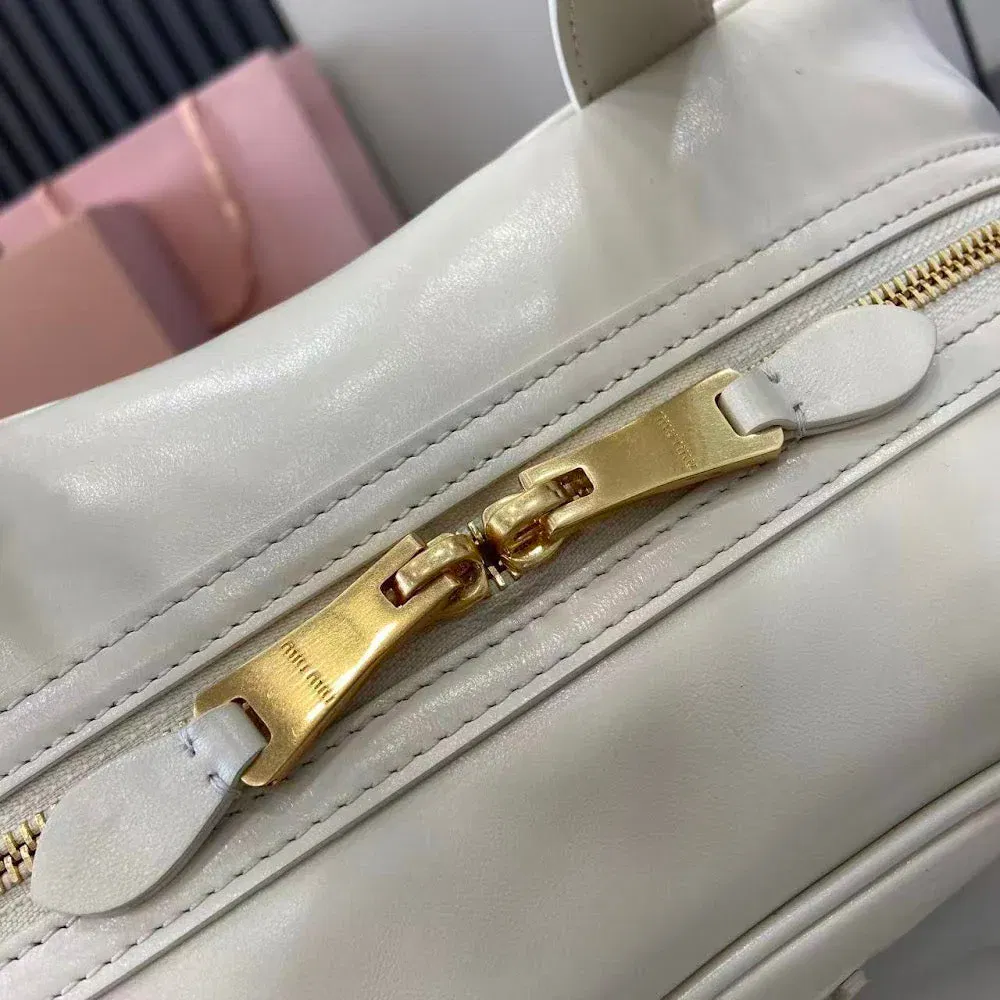 Luxury Bags Miun Miun Luxury Bag --122271 — image 9