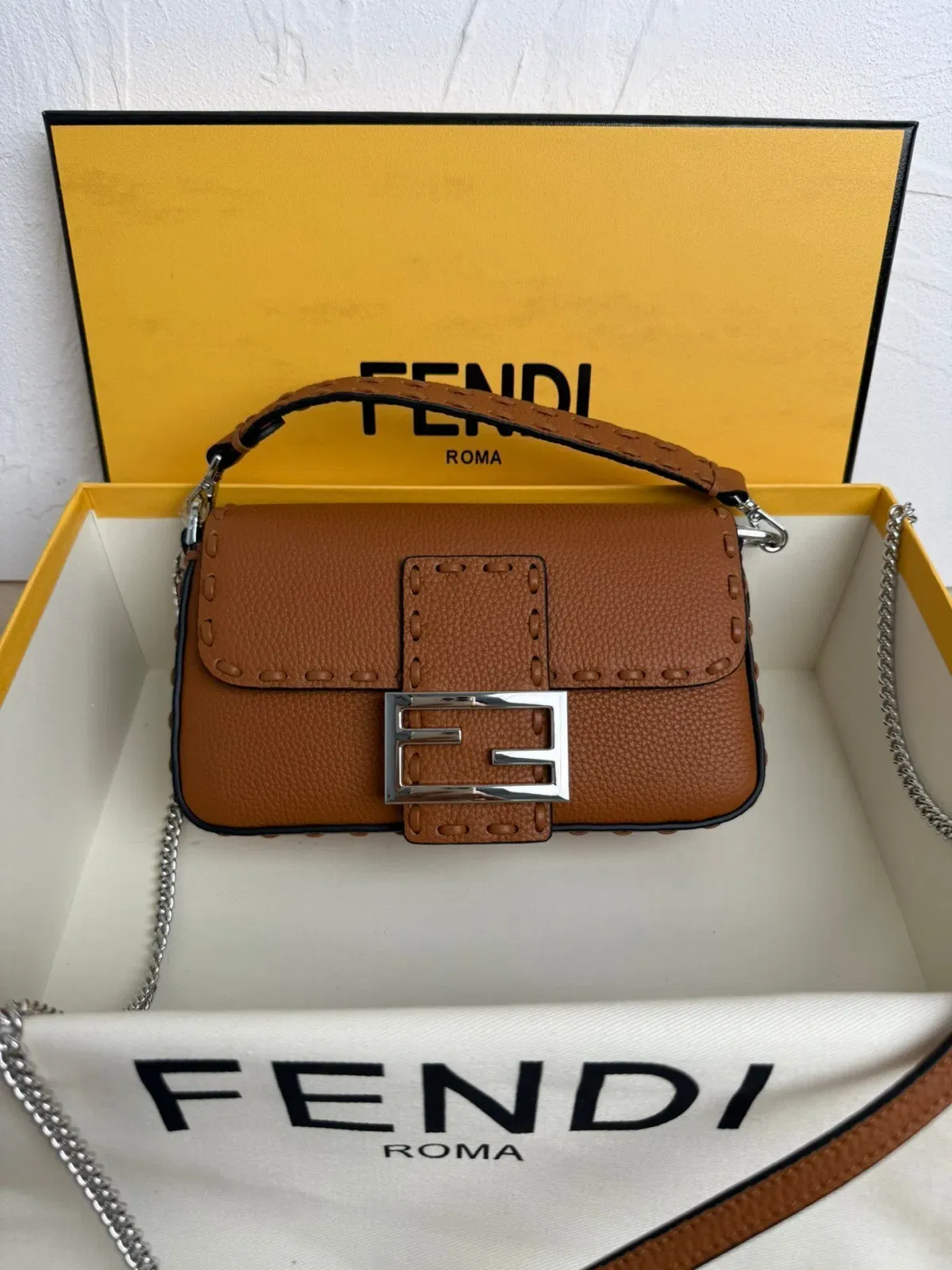Luxury Bags - Premium Luxury Goods and Accessories - AFFORDABLE LUXURY BAGS - 19105