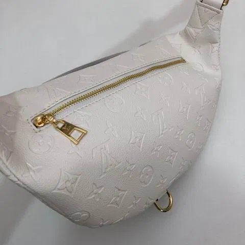Luxury Bags Elite Carryalls — image 2