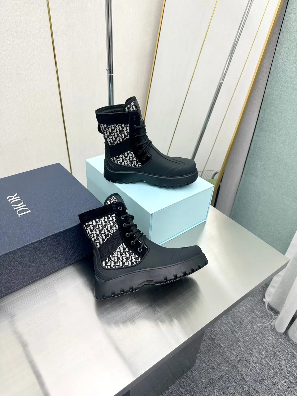 Luxury Bags DD GARDEN LACE UP BOOT BLACK 3BO315ZYH H961 — image 4