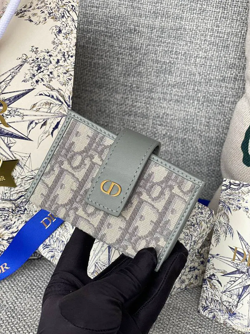 Luxury Bags - Premium Luxury Goods and Accessories - AFFORDABLE LUXURY BAGS - 19057
