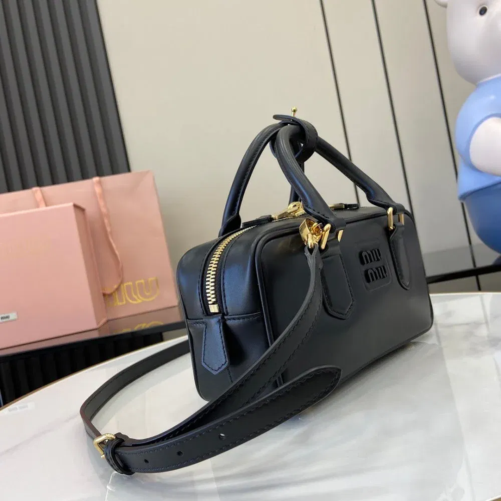 Luxury Bags Miun Miun Luxury Bag --122184 — image 2