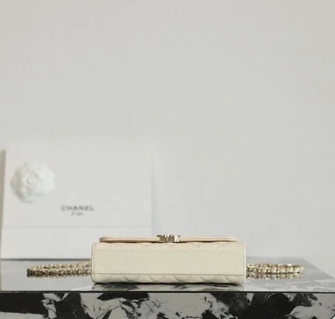 Luxury Bags - DESIGNER BAGS FOR WOMEN - AFFORDABLE LUXURY BAGS - 17907 — image 4
