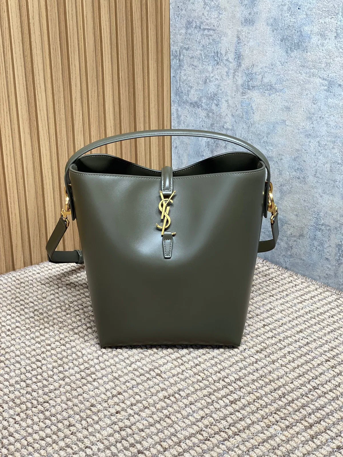 Luxury Bags - DESIGNER BAGS FOR WOMEN - AFFORDABLE LUXURY BAGS - 15451