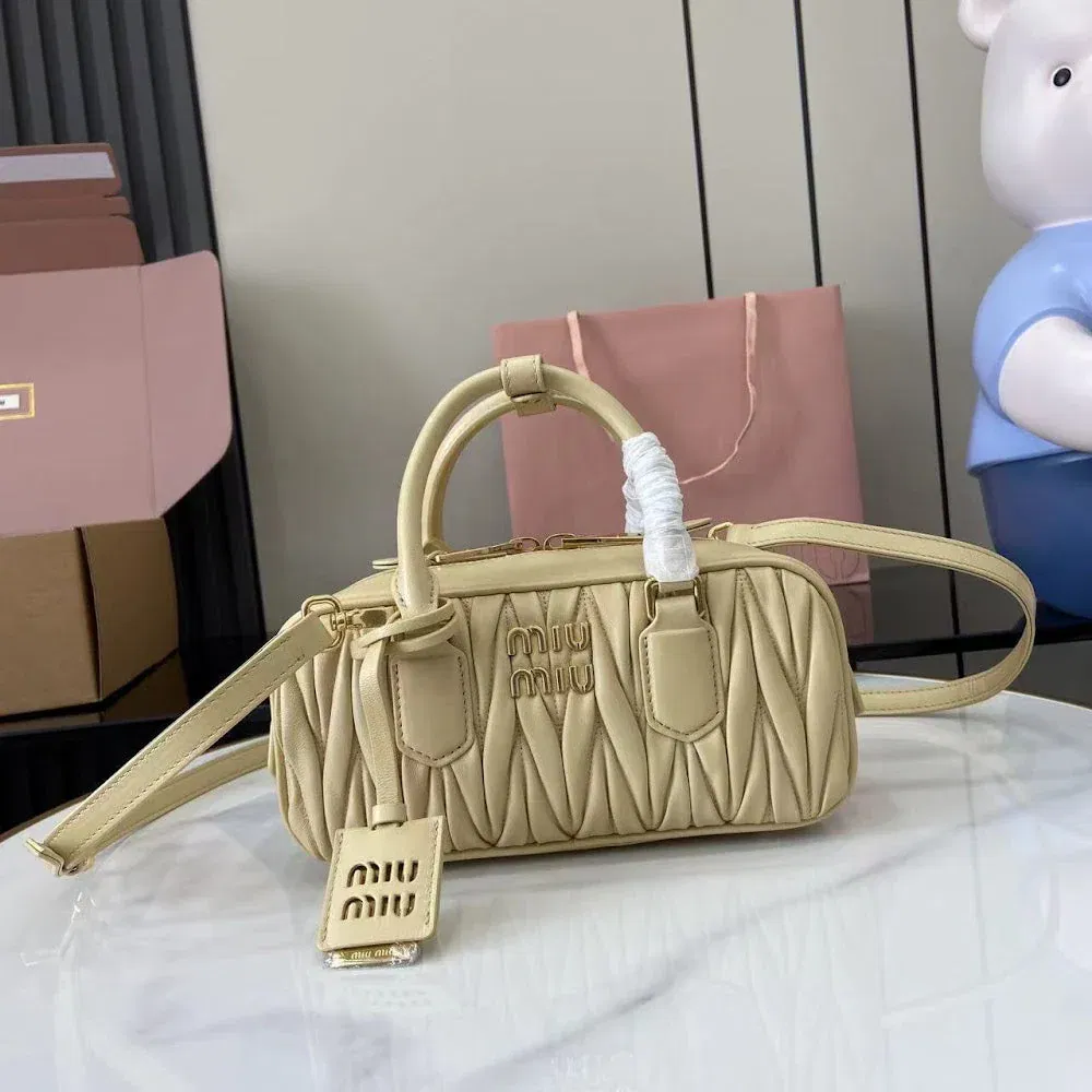 Luxury Bags Miun Miun Luxury Bag --122182