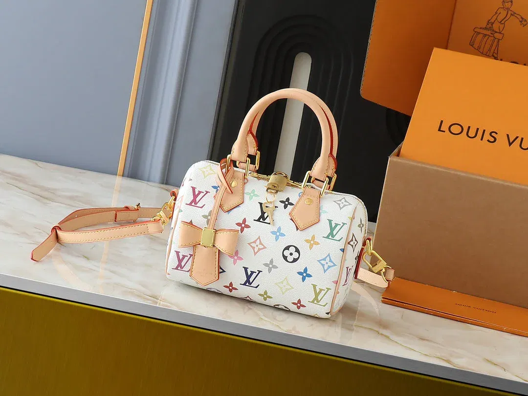 Luxury Bags Elite Carryalls
