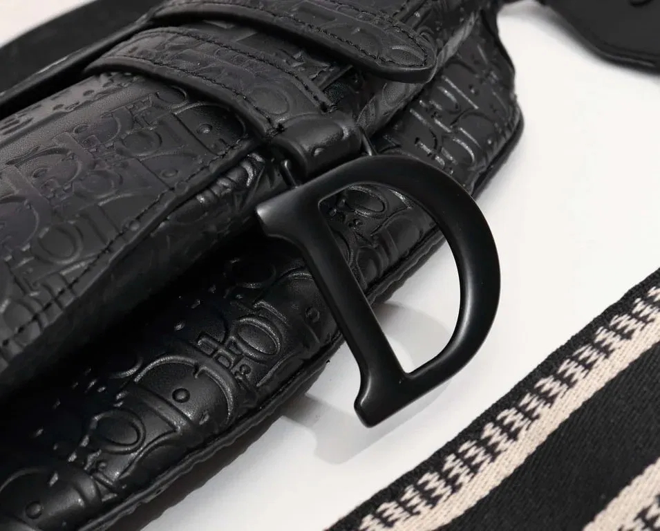 Luxury Bags DIR SADDLE BLACK OBLIQUE EMBOSSED 25CM — image 6