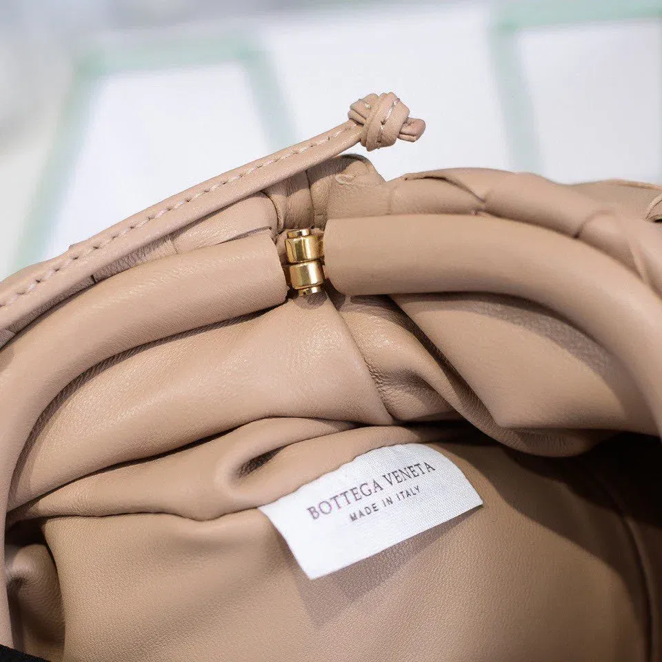 new-designer-premium-bags-nm21122 — image 8