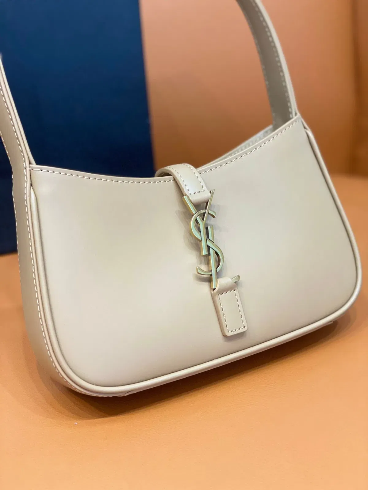 Luxury Bags - Premium Luxury Goods and Accessories - AFFORDABLE LUXURY BAGS - 15105 — image 5