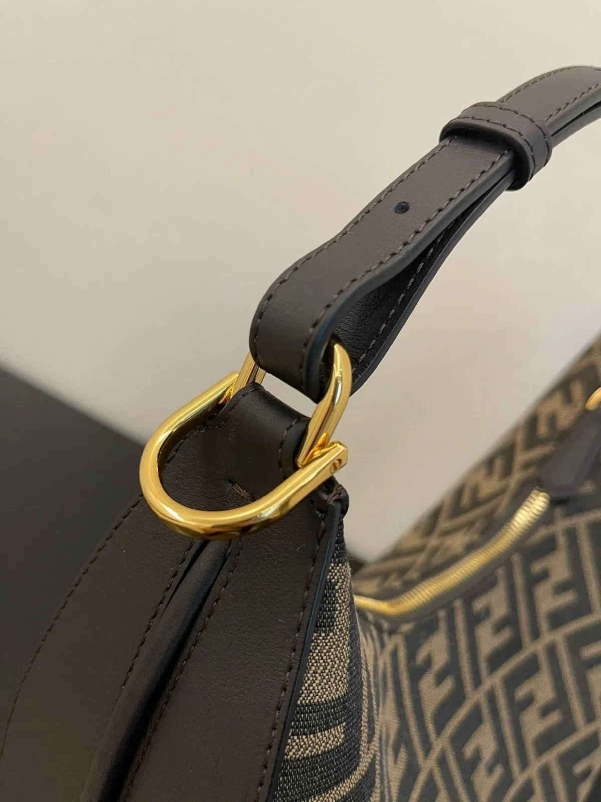 Luxury Bags - Premium Luxury Goods and Accessories - AFFORDABLE LUXURY BAGS - 19113 — image 4