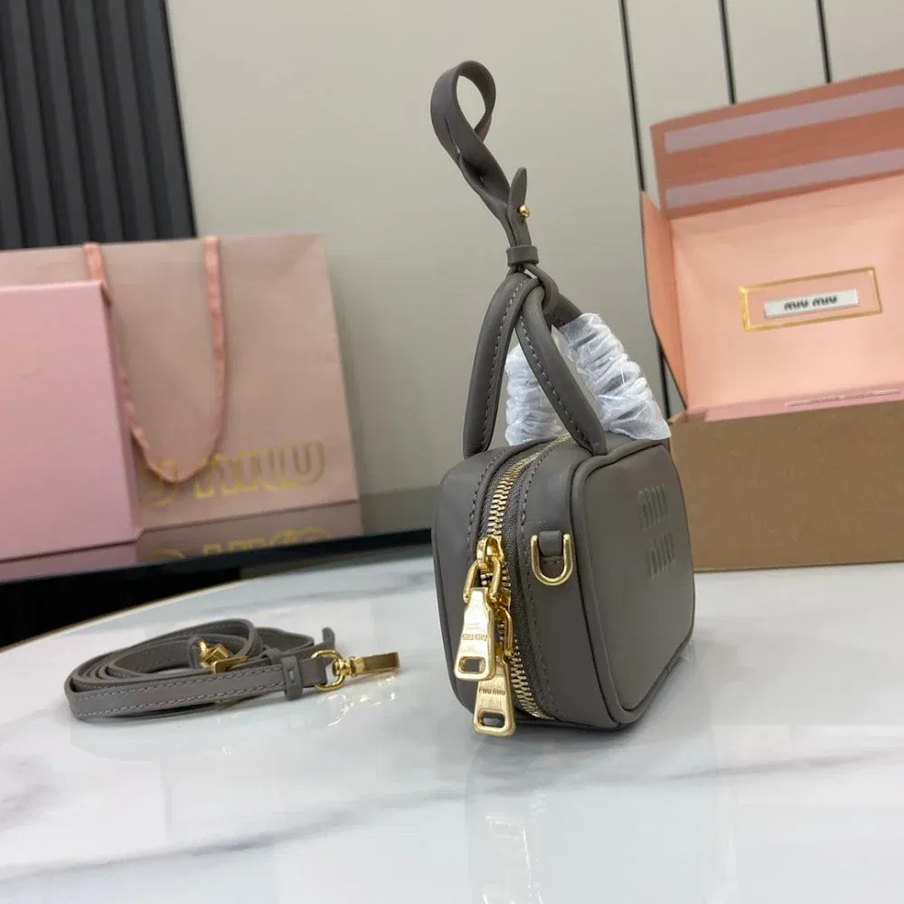 Luxury Bags Miun Miun Luxury Bag --122200 — image 2