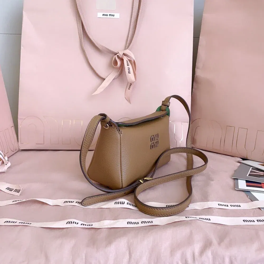 Luxury Bags Miun Miun Luxury Bag --122555 — image 2