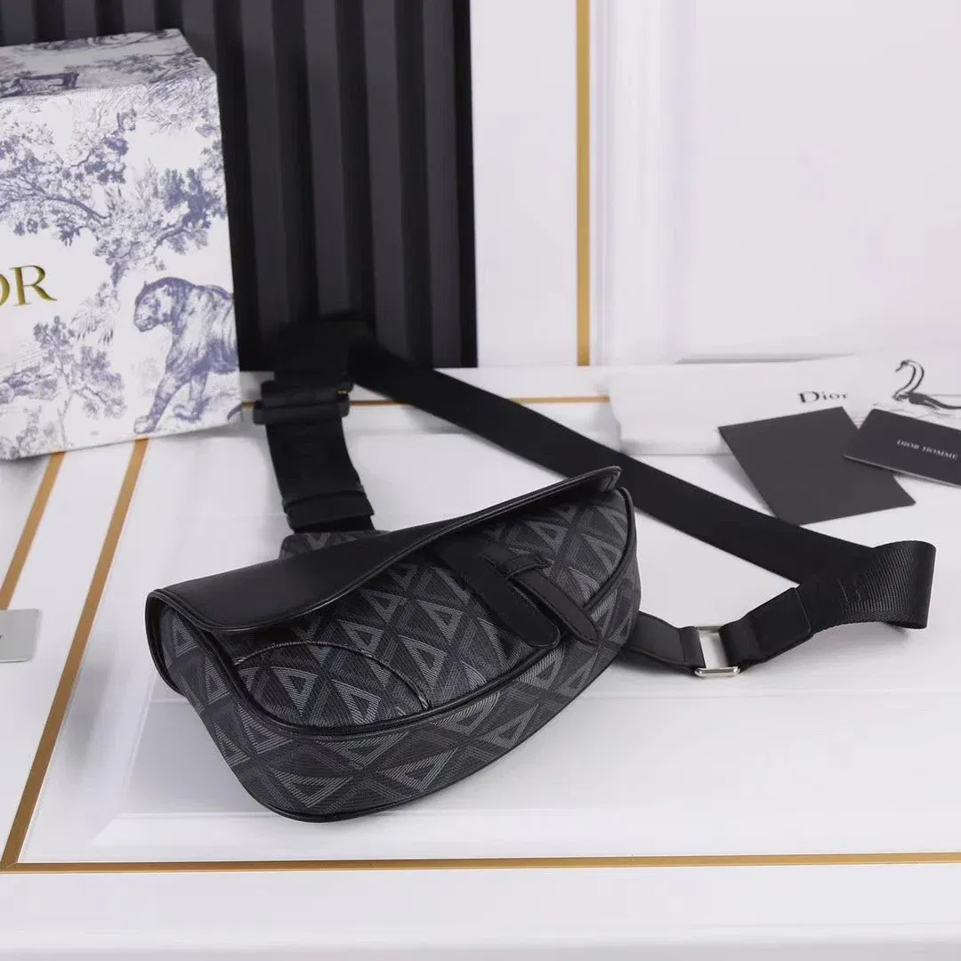 Luxury Bags Elite Carryalls — image 4
