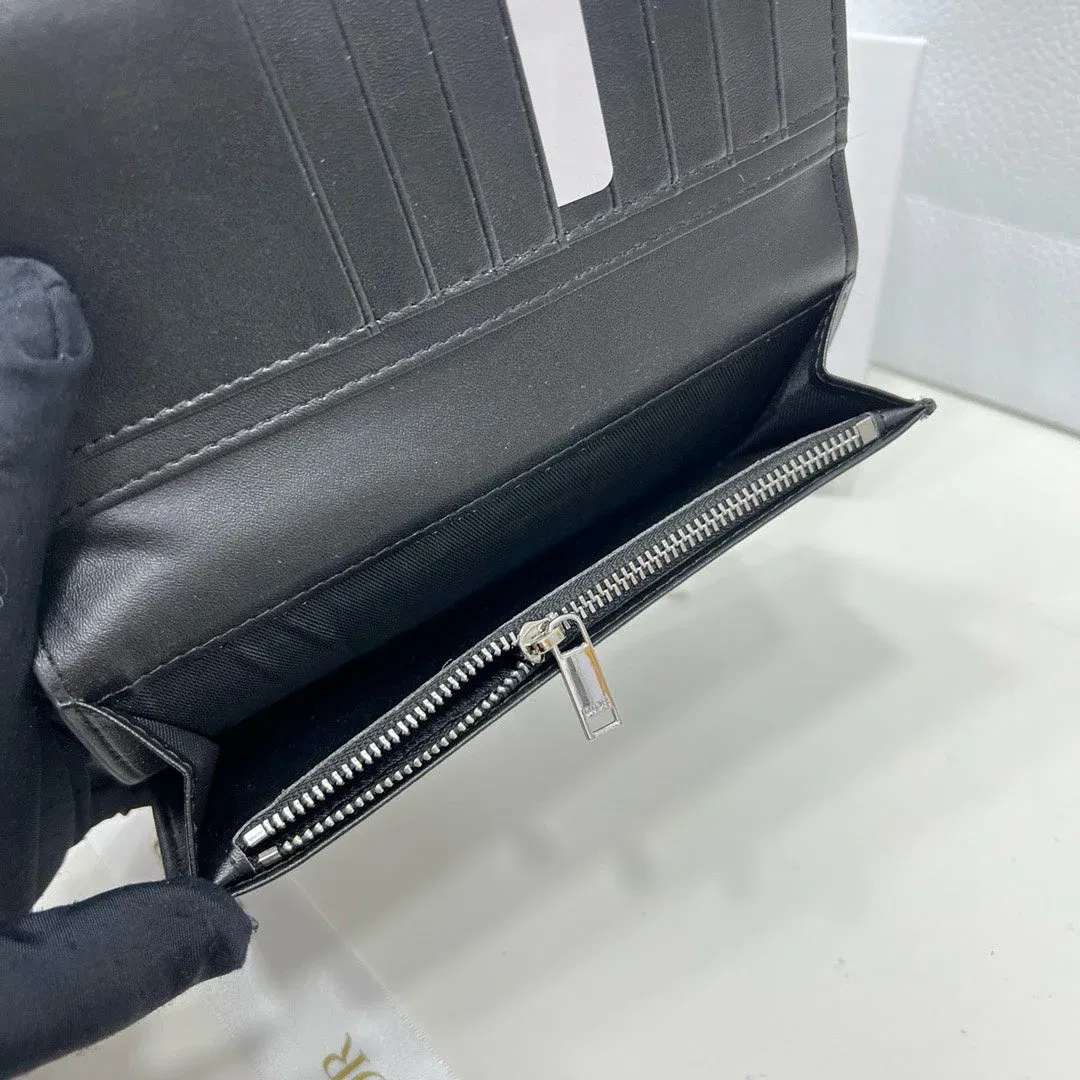 Luxury Bags Elite Carryalls — image 5