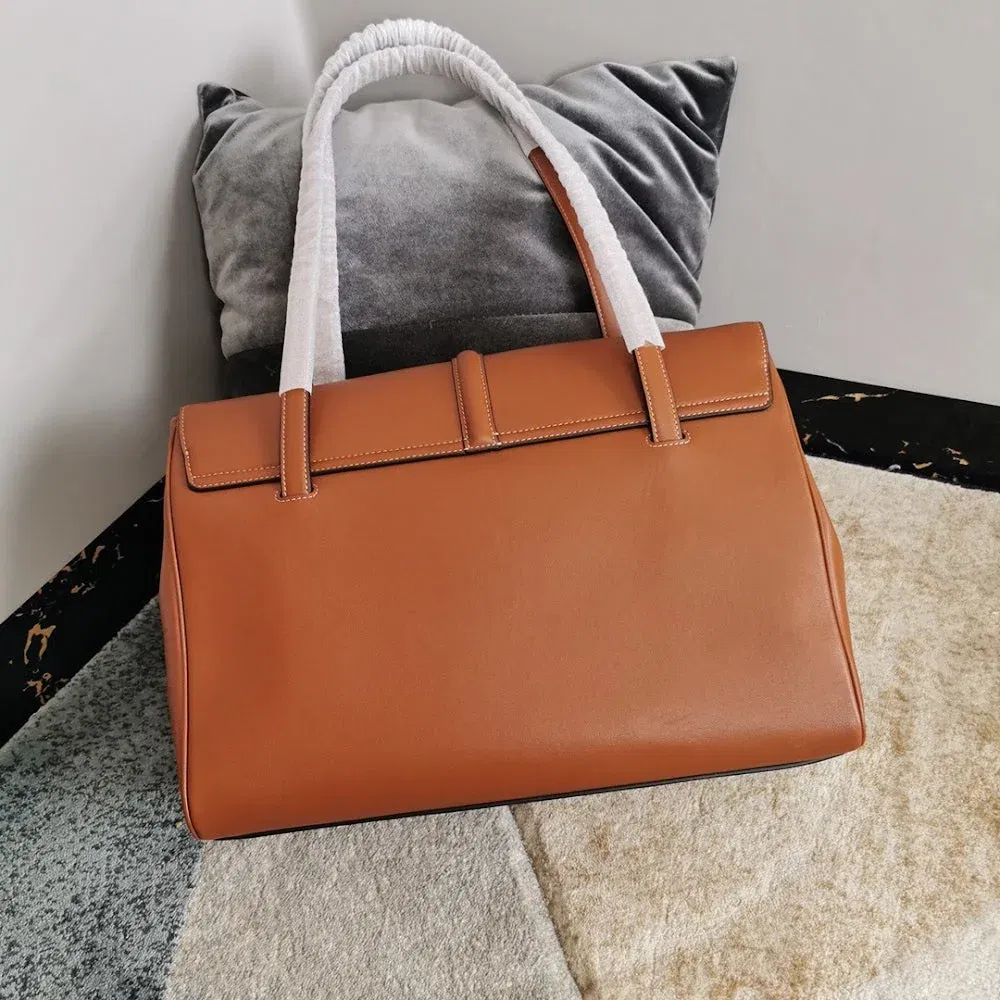 Luxury Bags Celine Luxury Bag --112033 — image 2