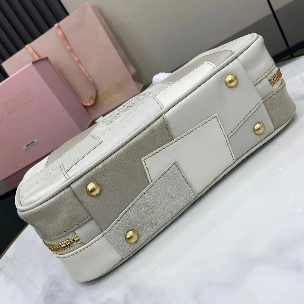 Luxury Bags Miun Miun Luxury Bag --122152 — image 4
