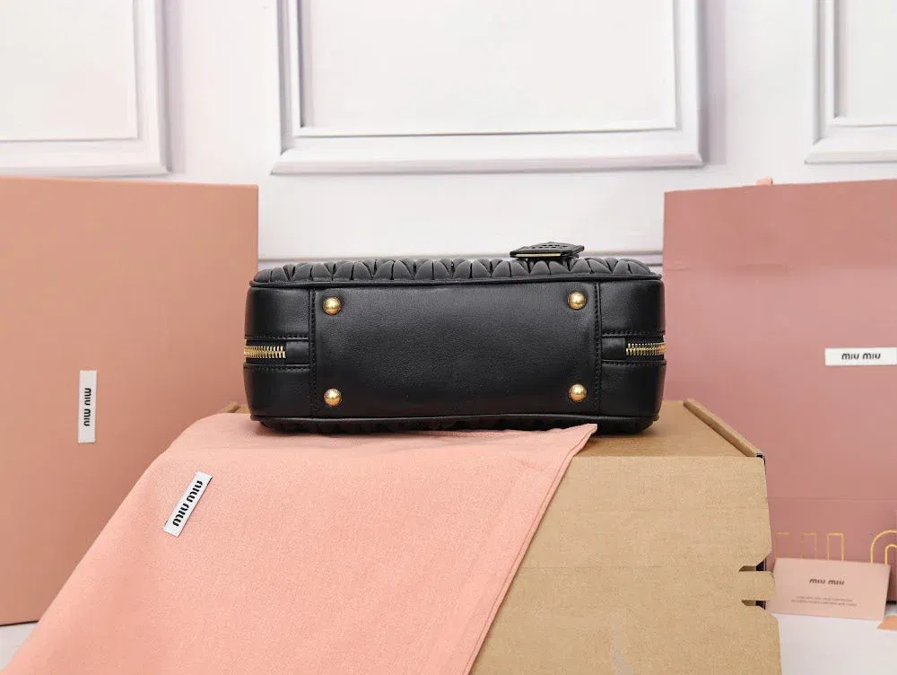 Luxury Bags Miun Miun Luxury Bag --122499 — image 5