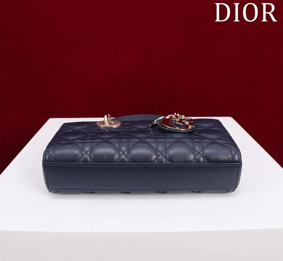 Luxury Bags - Premium Luxury Goods and Accessories - AFFORDABLE LUXURY BAGS - 18957 — image 6