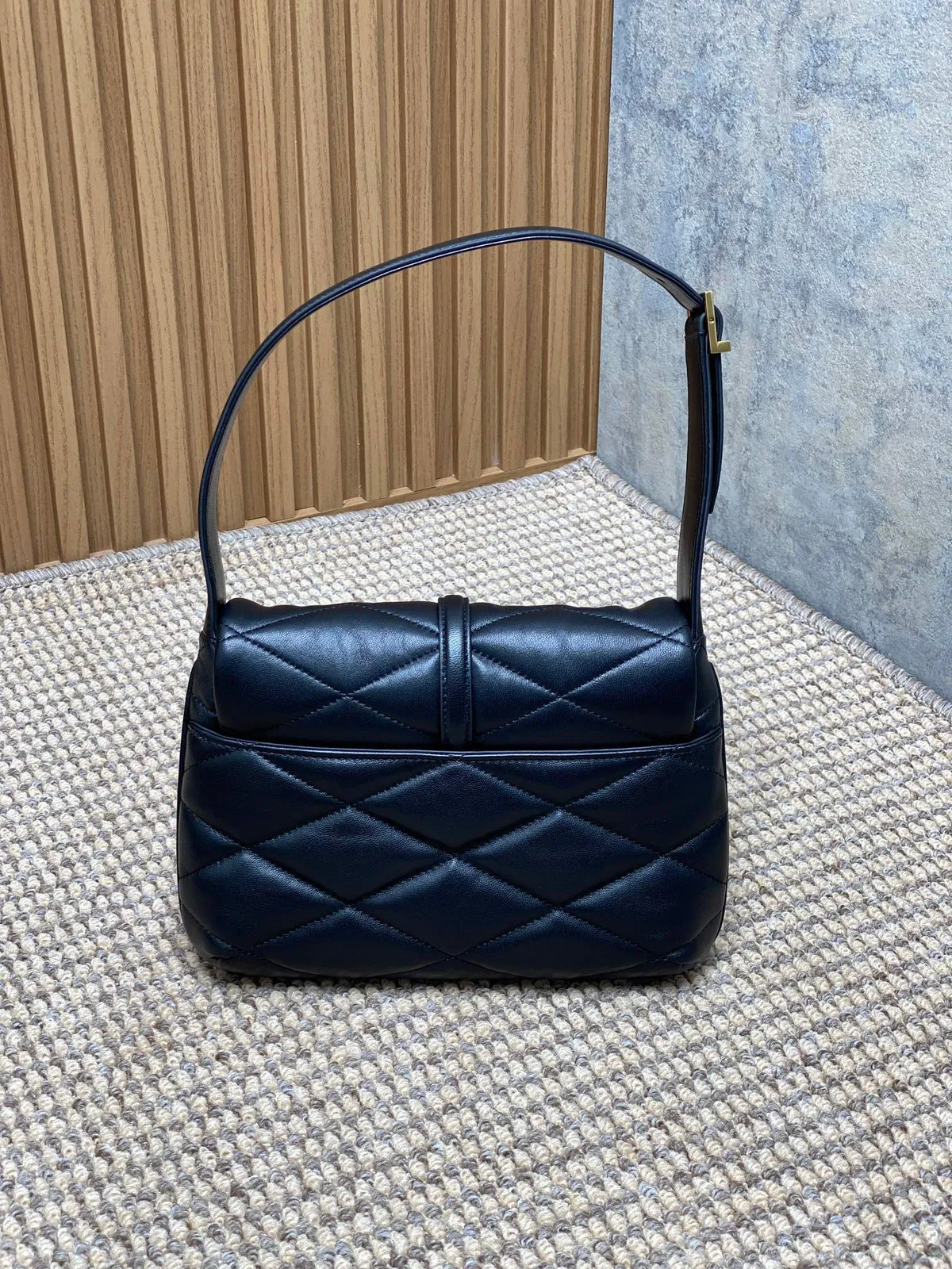Luxury Bags - Premium Luxury Goods and Accessories - AFFORDABLE LUXURY BAGS - 15041 — image 2